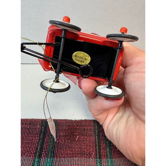 Ornament / Christmas / Red Wagon Collection / Cat and Mouse /Figis 2013/Vintage - Picture 3 of 5